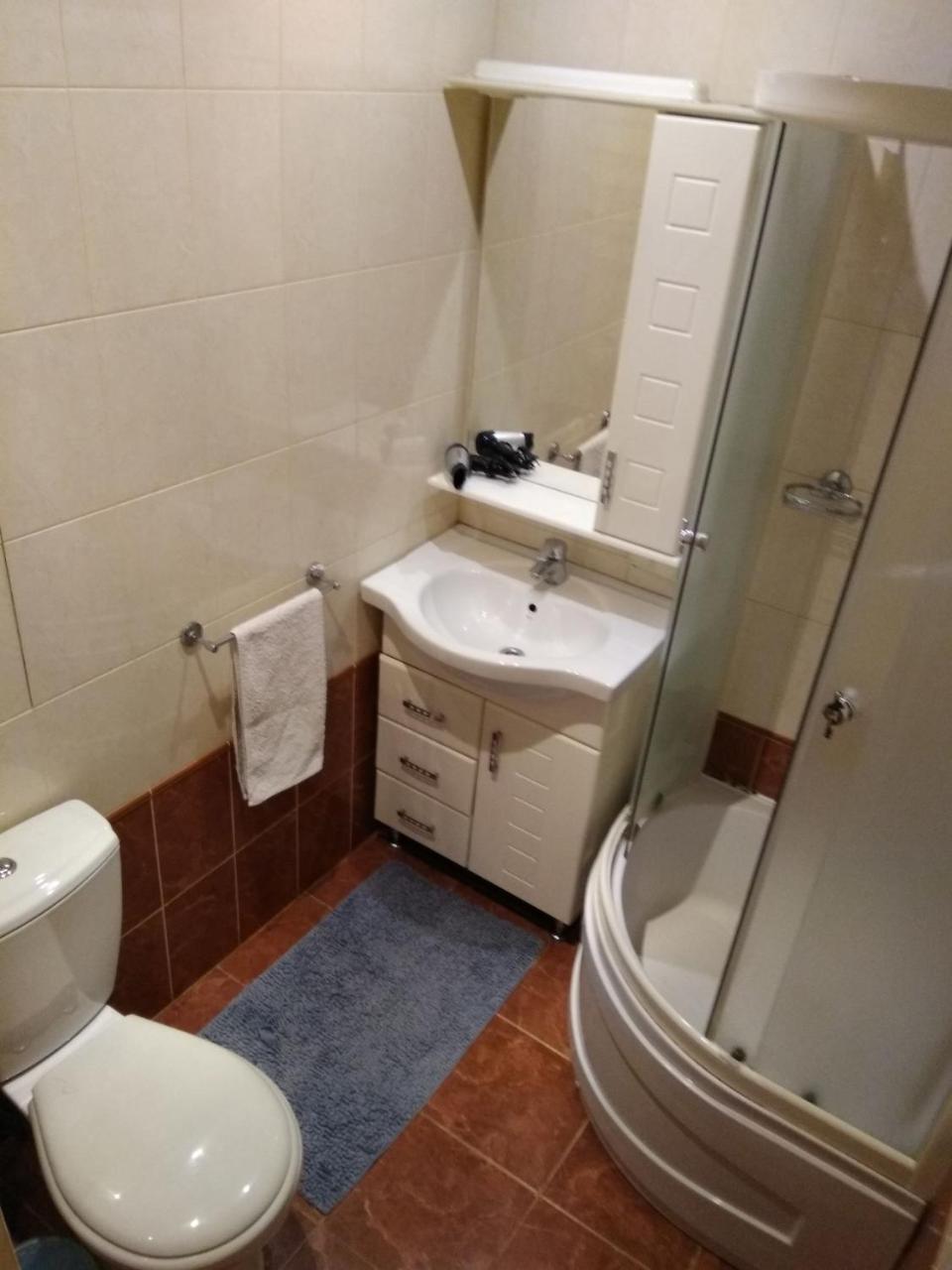 Apartment 2 Rooms Slobozhansky Prospekt Nizhnedneprovsk Ngoại thất bức ảnh